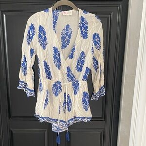 White and Blue ROMPER! Perfect condition! Size: SMALL